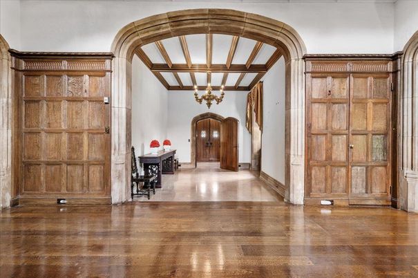 Chandelier, Interior, Wood Texture Flooring