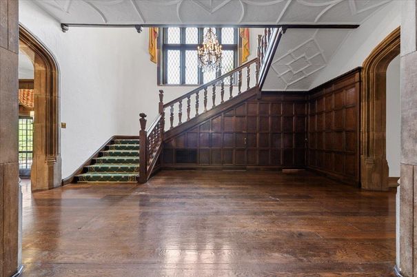Chandelier, Interior, Wood Texture Flooring