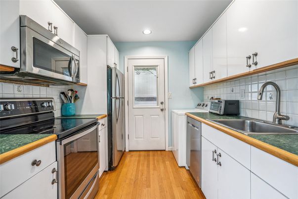 Interior, Kitchen, Recessed Lighting, Wood Texture Flooring