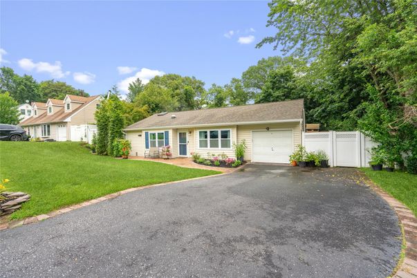 Attached, Backyard, Exterior, Facade, Cape Cod