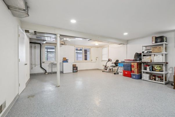 Interior, Recessed Lighting