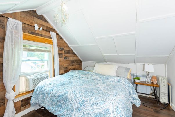 Bedroom, Interior, Wood Texture Flooring, Wooden Walls