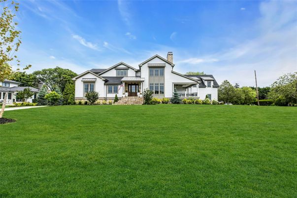 Backyard, Exterior, Facade, Farmhouse