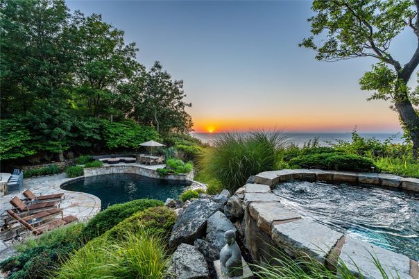 Exterior, Pool, Water