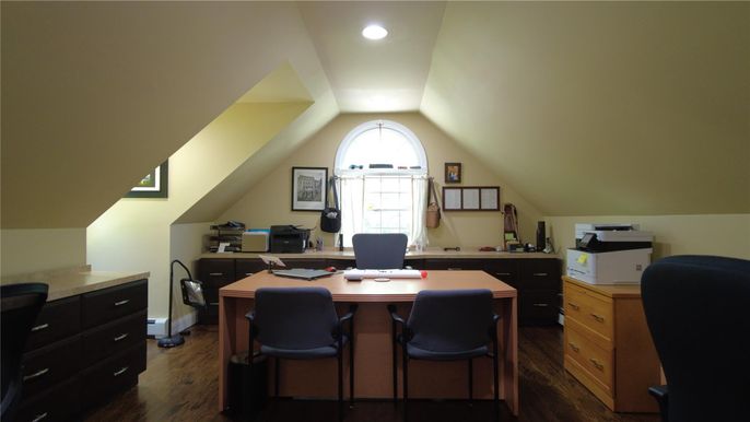 Home Office, Interior, Recessed Lighting, Wood Texture Flooring