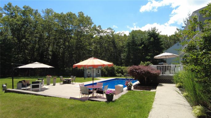 Backyard, Exterior, Pool