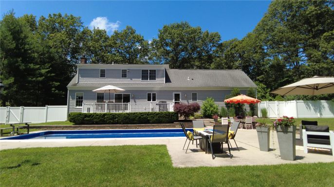 Backyard, Exterior, Pool