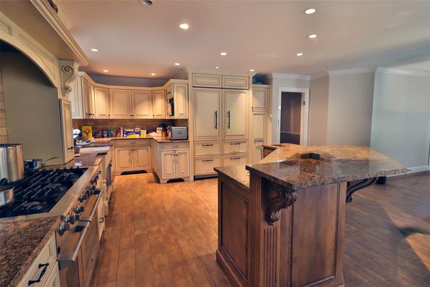 Interior, Kitchen, Recessed Lighting, Wood Texture Flooring