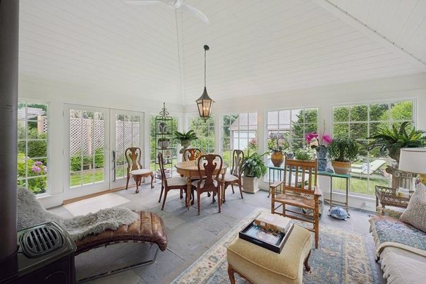 Dining room, Interior, Living room, Pendant Lights, Sun Room