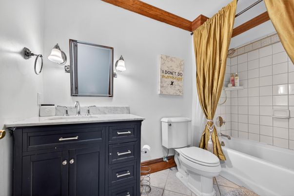 Bathroom, Interior