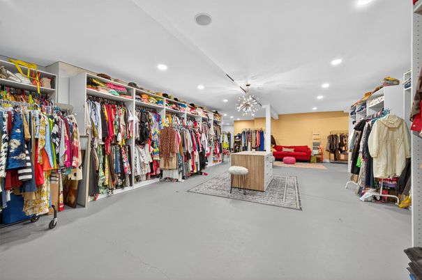 Interior, Recessed Lighting, Walk-in Closets