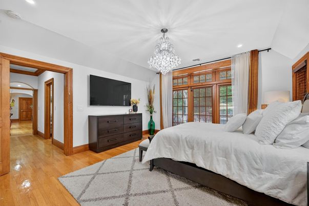 Bedroom, Chandelier, Interior, Recessed Lighting, Wood Texture Flooring
