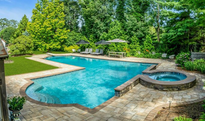 Exterior, Pool