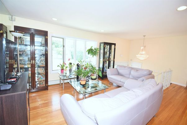 Chandelier, Interior, Living room, Recessed Lighting, Wood Texture Flooring