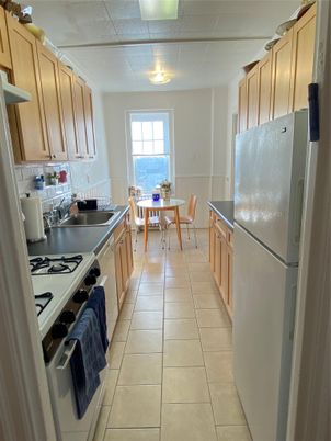 Dining room, Interior, Kitchen, Water
