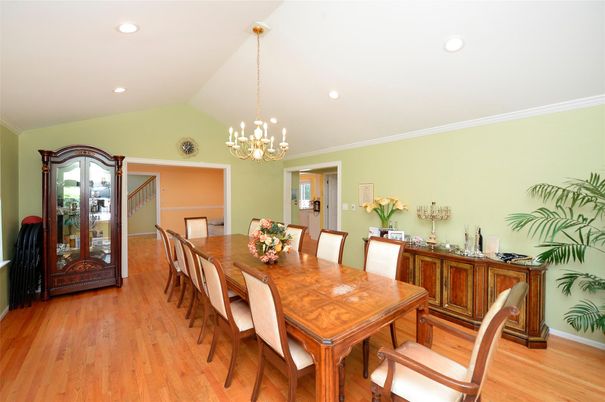 Chandelier, Dining room, Interior, Pendant Lights, Recessed Lighting, Wood Texture Flooring