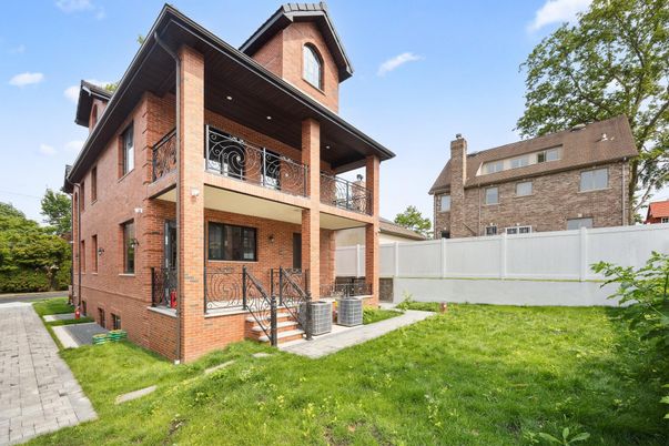 Backyard, Exterior, Facade, Brick Facade, None