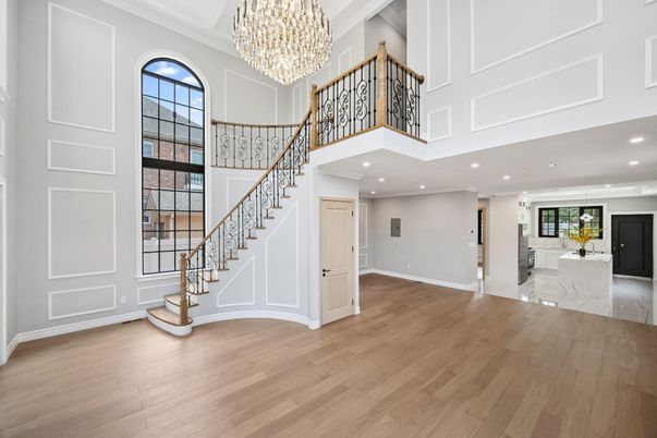 Chandelier, Interior, Marble, Recessed Lighting, Wood Texture Flooring