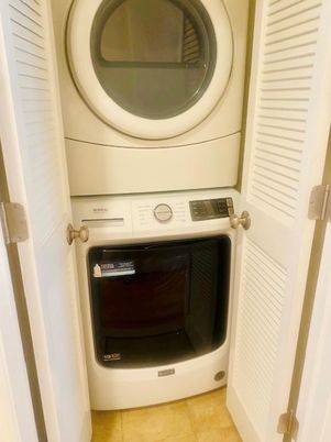 Interior, Utility Closets, Washer