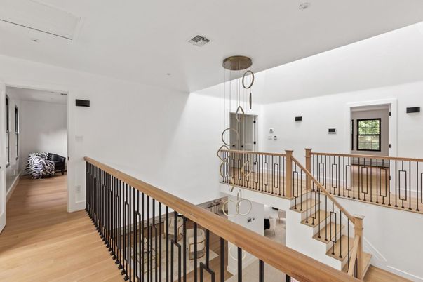 Interior, Pendant Lights, Recessed Lighting, Wood Texture Flooring