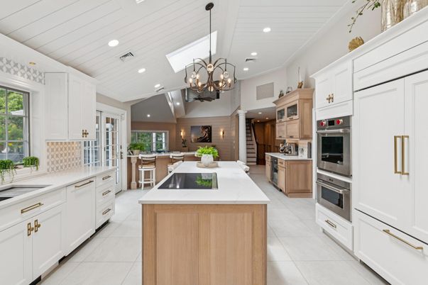 Chandelier, Fireplace, Interior, Kitchen, Pendant Lights, Recessed Lighting, Stainless Steel Appliances