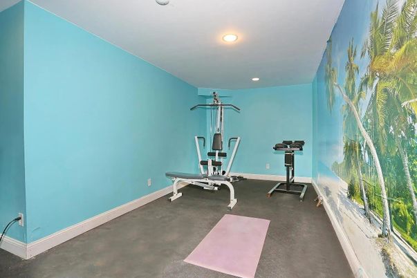 Fitness Equipment, Interior, Recessed Lighting