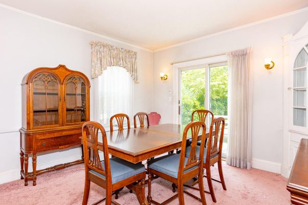 Dining room, Interior