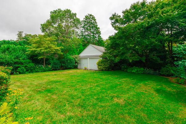 Backyard, Detached Garage, Exterior
