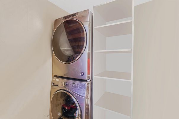 Interior, Utility Closets, Washer
