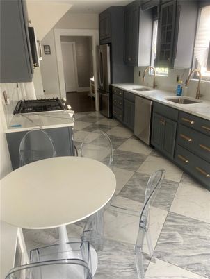 Interior, Kitchen, Marble, Stainless Steel Appliances