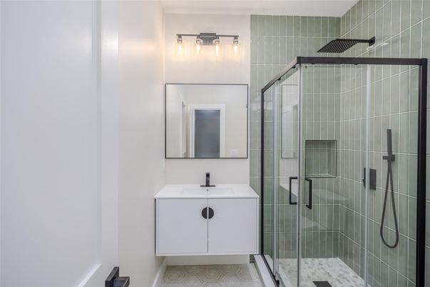 Bathroom, Glass Shower, Interior