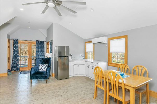 Dining room, Interior, Kitchen, Recessed Lighting, Wood Texture Flooring