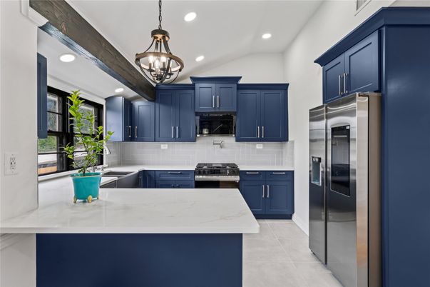 Interior, Kitchen, Pendant Lights, Recessed Lighting, Stainless Steel Appliances