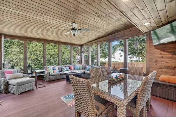 Dining room, Interior, Living room, Sun Room, Wooden Ceilings, Wood Texture Flooring, Wooden Walls