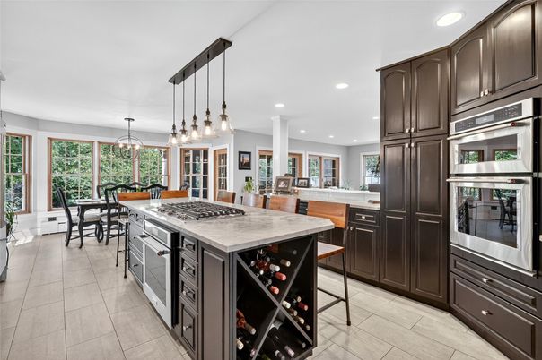 Dining room, Interior, Kitchen, Pendant Lights, Recessed Lighting, Stainless Steel Appliances