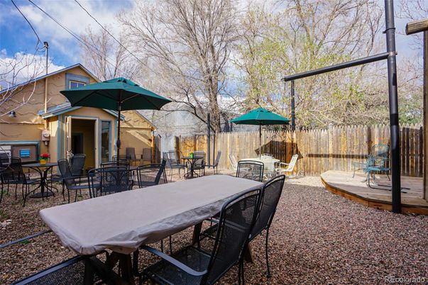Backyard, Exterior