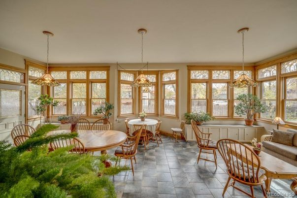 Dining room, Interior, Pendant Lights, Sun Room