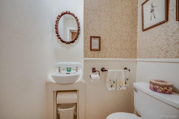 Bathroom, Interior