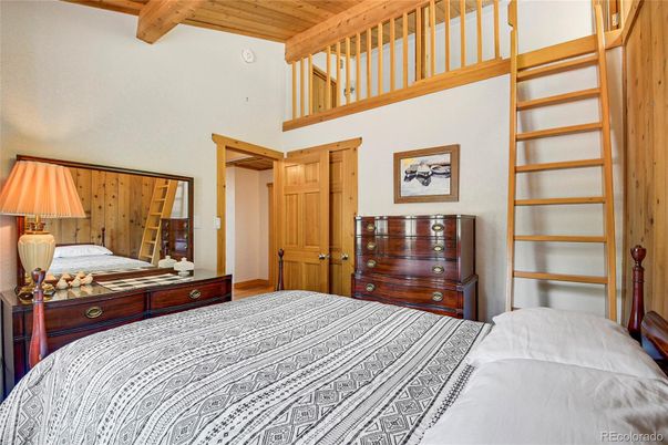 Bedroom, Interior, Wooden Beams, Wooden Ceilings