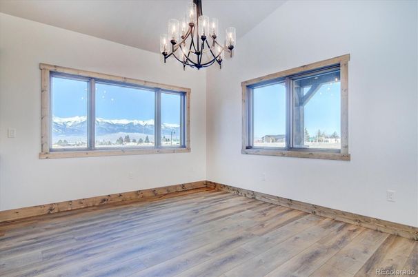 Chandelier, Empty room, Interior, Wood Texture Flooring