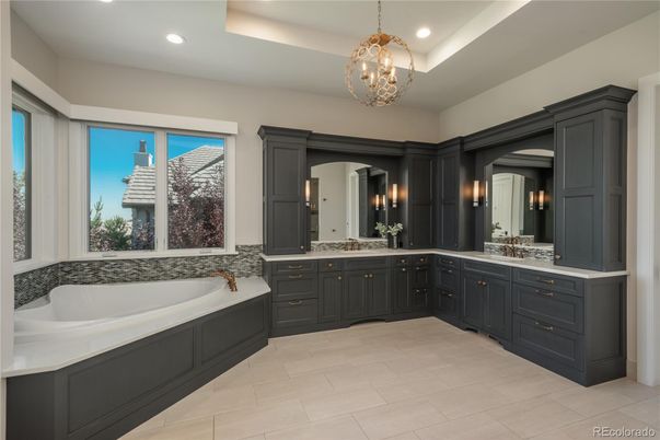 Bathroom, Dual Sink Vanities, Interior, Pendant Lights, Recessed Lighting