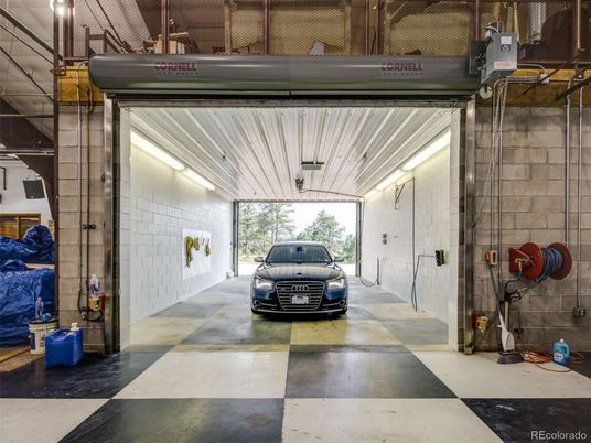 Garage, Interior, Stone Walls