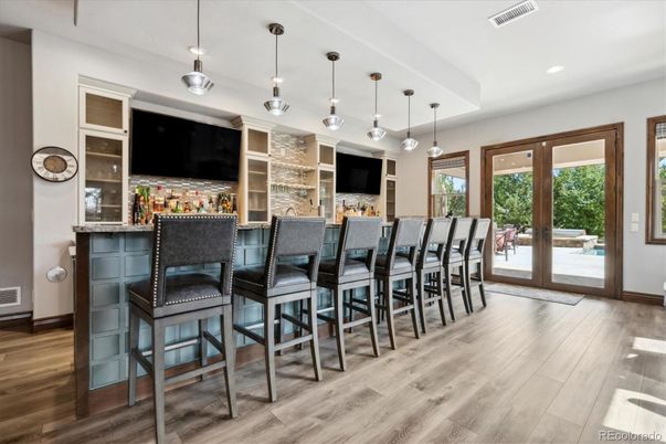 Interior, Pendant Lights, Recessed Lighting, Wood Texture Flooring