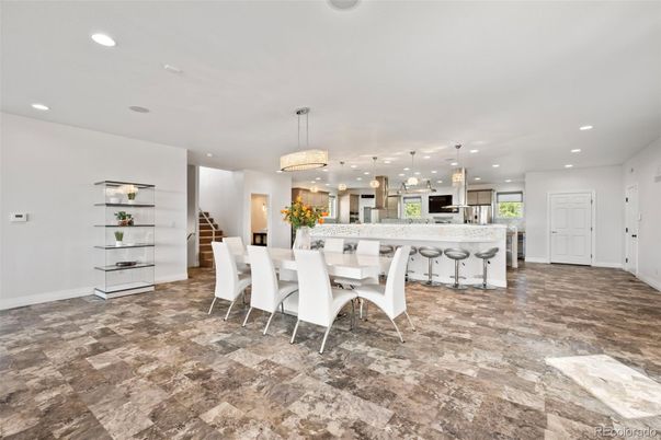 Dining room, Interior, Kitchen, Pendant Lights, Recessed Lighting, Stainless Steel Appliances