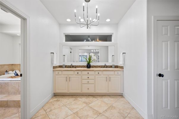 Bathroom, Dual Sink Vanities, Interior, Pendant Lights, Recessed Lighting