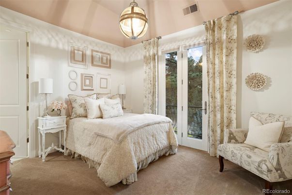 Bedroom, Interior, Pendant Lights