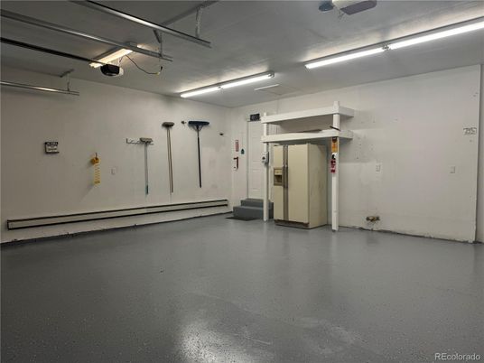 Garage, Interior
