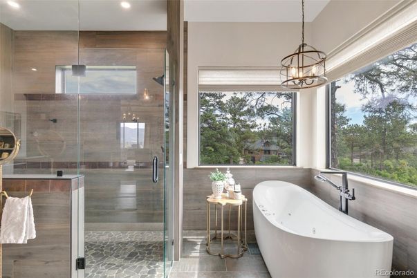 Bathroom, Free Standing Baths, Glass Shower, Interior, Pendant Lights, Recessed Lighting