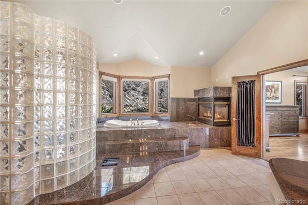Bathroom, Fireplace, Interior, Recessed Lighting