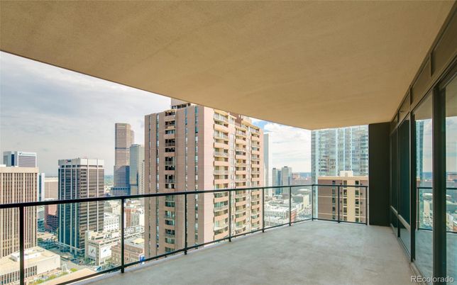 Exterior, Other, Skyline